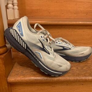 Brooks Blue Womens Adrenaline GTS 23 Running Shoes size 11